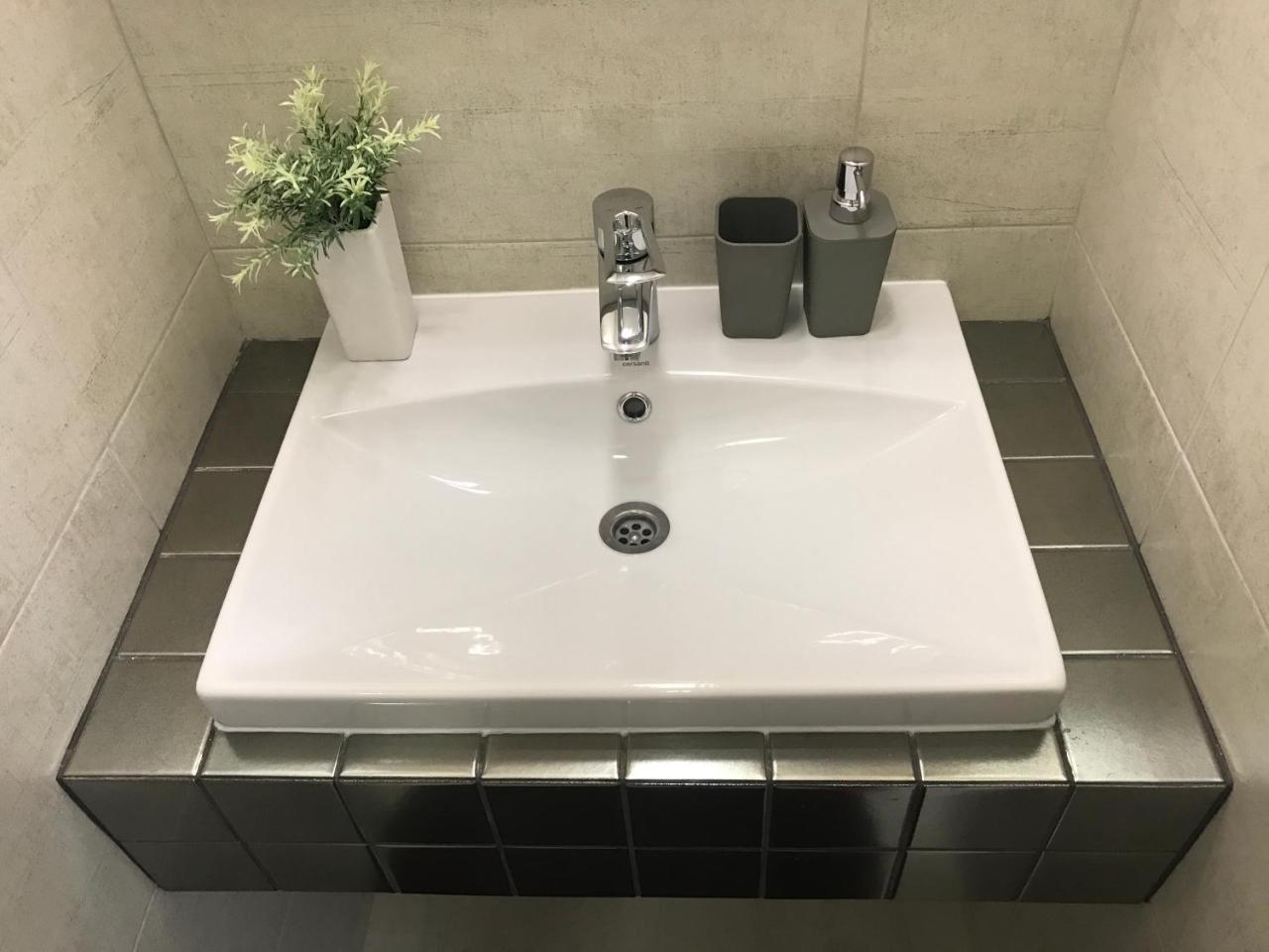 Святобор Lux Apartments Kiev Eksteriør billede