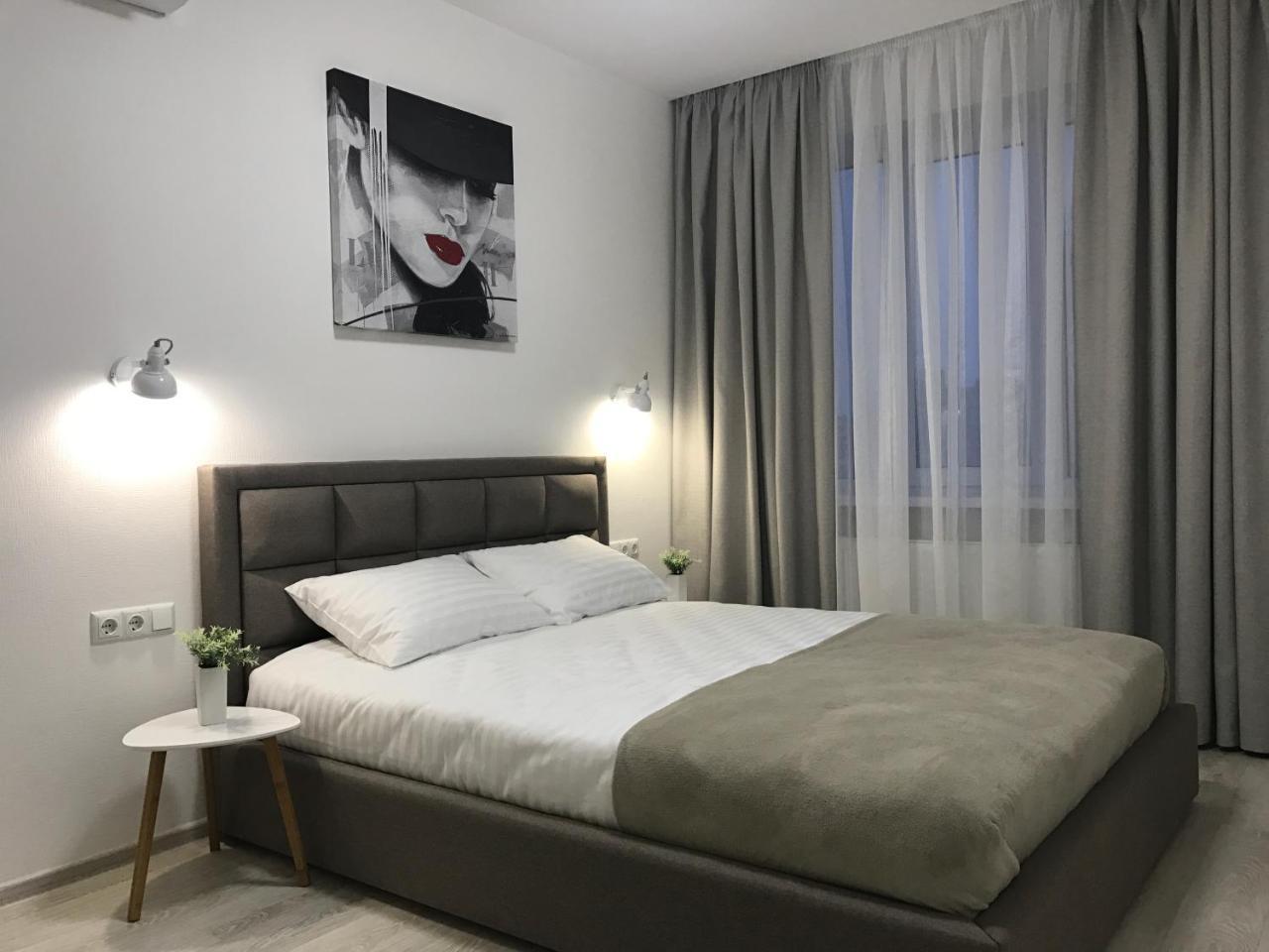 Святобор Lux Apartments Kiev Eksteriør billede